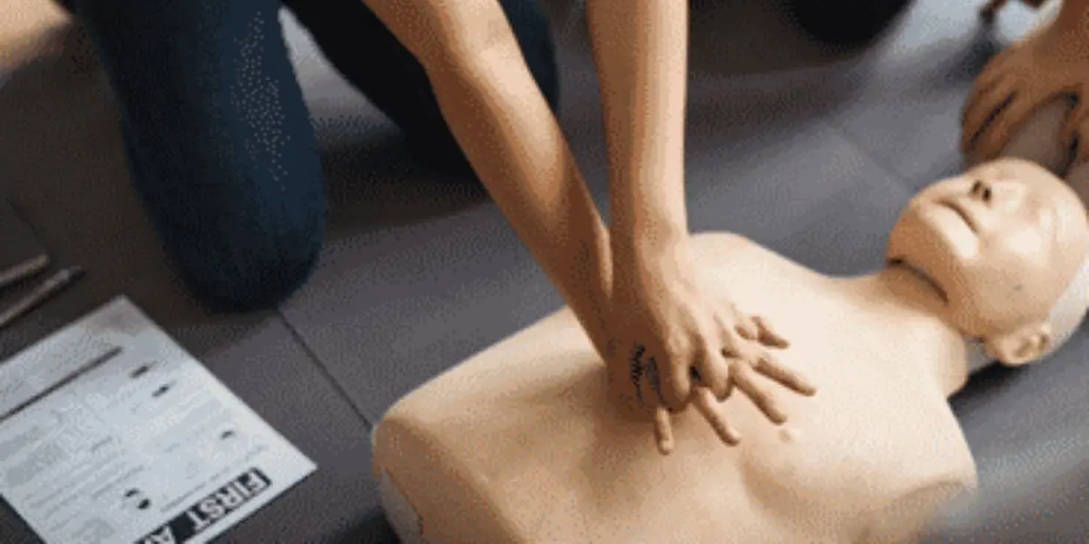 Formation Formation Initiation aux gestes de premiers secours – SSS Innovation Tunisie